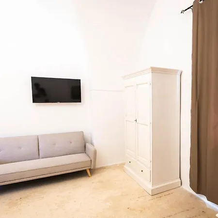 Le Masserizie Borgo (Apulia)